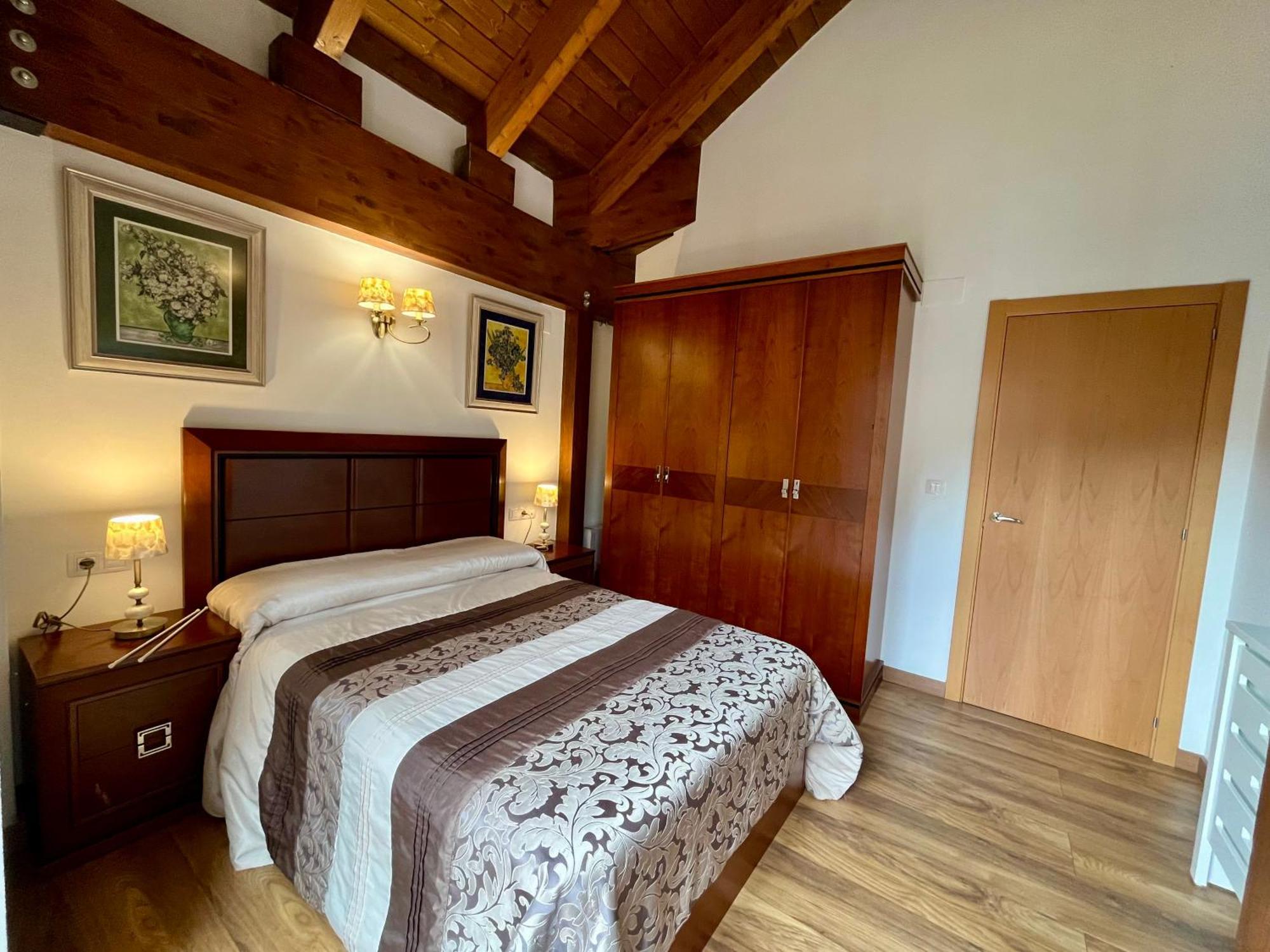 B09 - Atico En Residencial La Coma - Villmor * Benasque